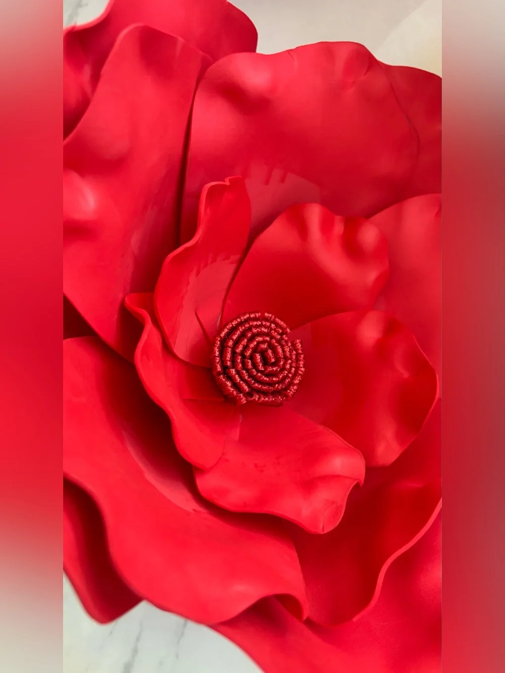 Red Decorative Wall Flower Set - Elegant foam  Floral Accents 5 pcs